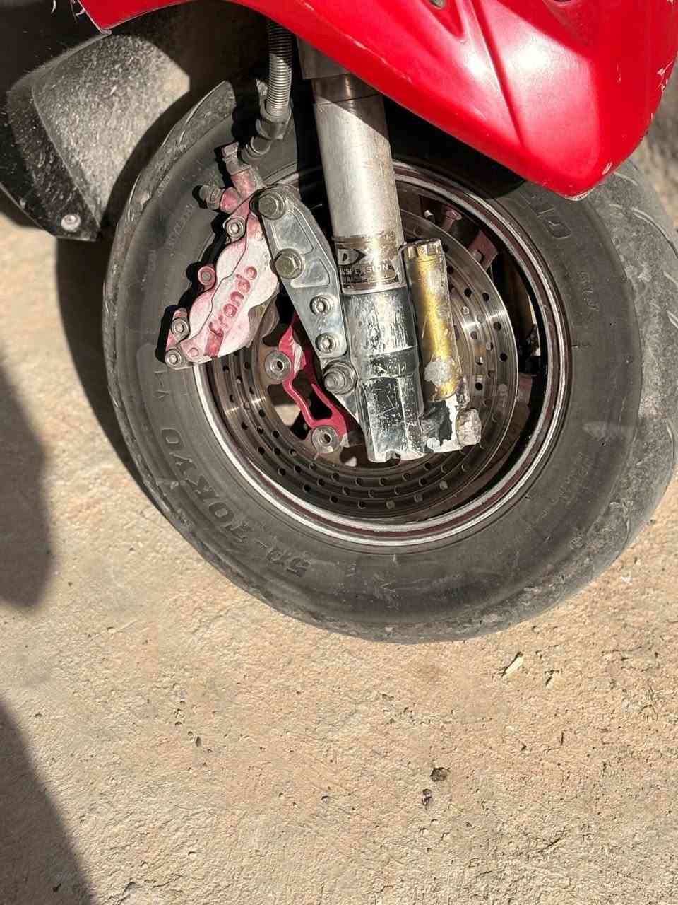 دراجه جي تي ار بوشه ٦٣ كلجات رياضيه دراجه تزويد خارج العراق
مكينه كفاله عامه ماشيه 37
سعرها مليون وبيها مجال 
***********
