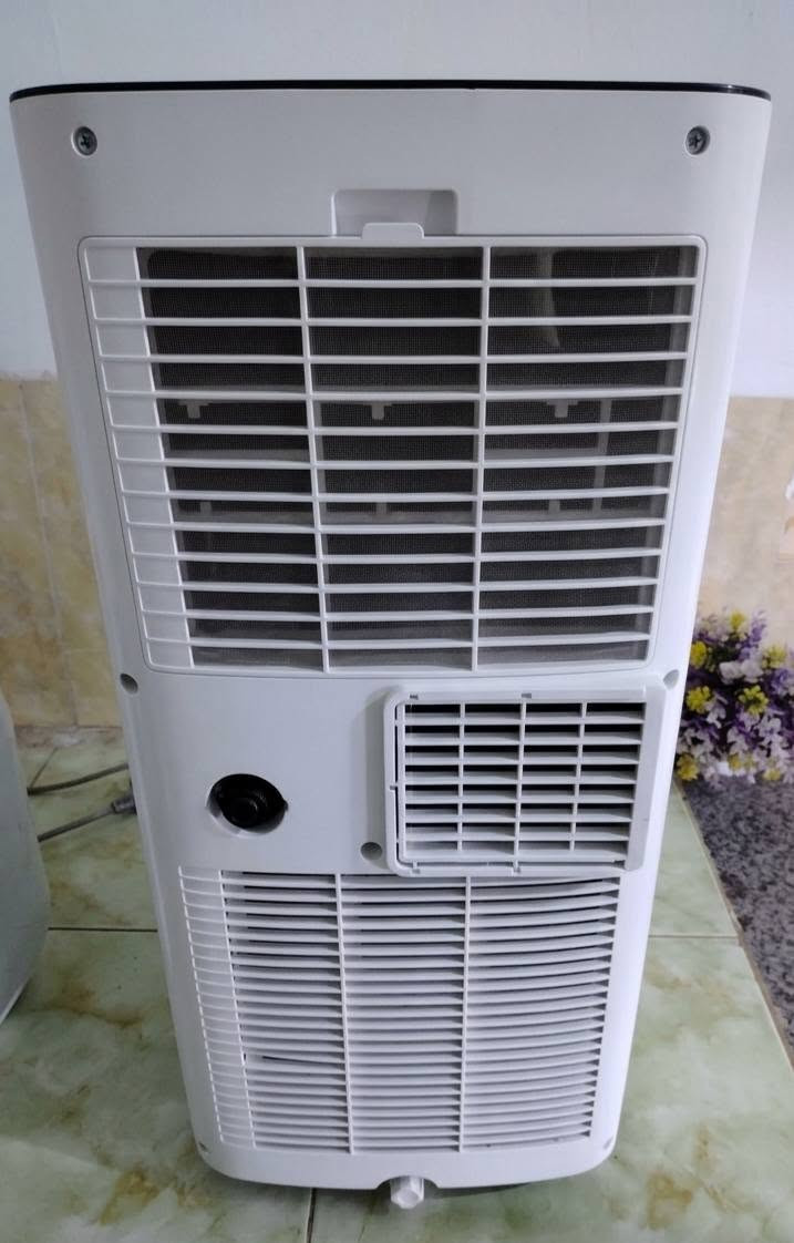 سبلت مكتبي مستخدم نظيف قدرة على تلث ارباع ٣/٤ الطن قطعه واحده سعره ١٥٠ بي مجال مكاني كربلاء حي النصر ***********

