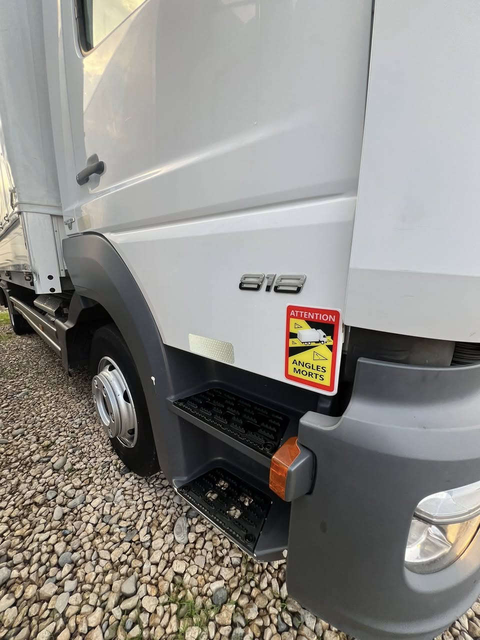 معرض ديالي سليمانيه
أيتكووحش لبيع
موديل 2018حجم818
فول فول مواصفات 
طول 6/25
گير:دخول جديد 
***********
