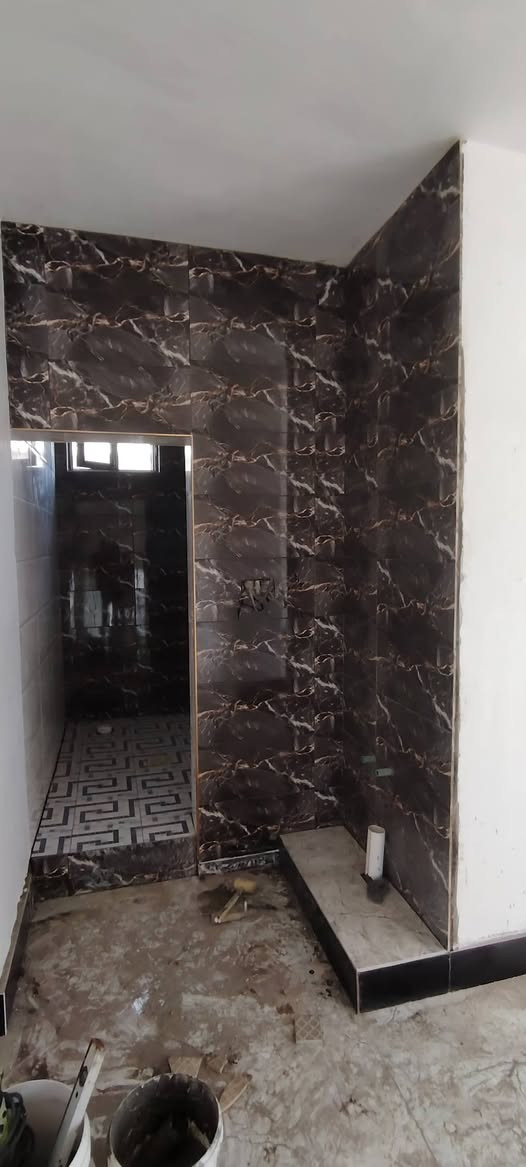 السلام عليكم
خلفه سيراميك شغل درجه اولى ارضيه وجدراان متفرغ حاليا مكاني  بغداد ابوغريب  ***********//***********
