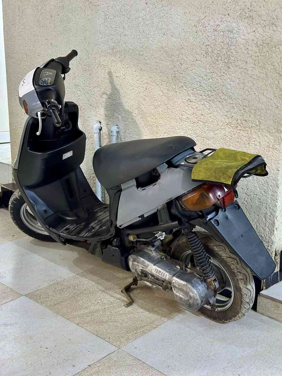 تاير امامي وخلفي جديد
كابريته جديده
بلك جديد
كلج امامي جديد
تجفيت جديد
كفرات بستم جديد
كفرات اصل سلفر مصبوغه سمنتي للجماليه
السعر 175 وبيها مجال للشراي
***********
