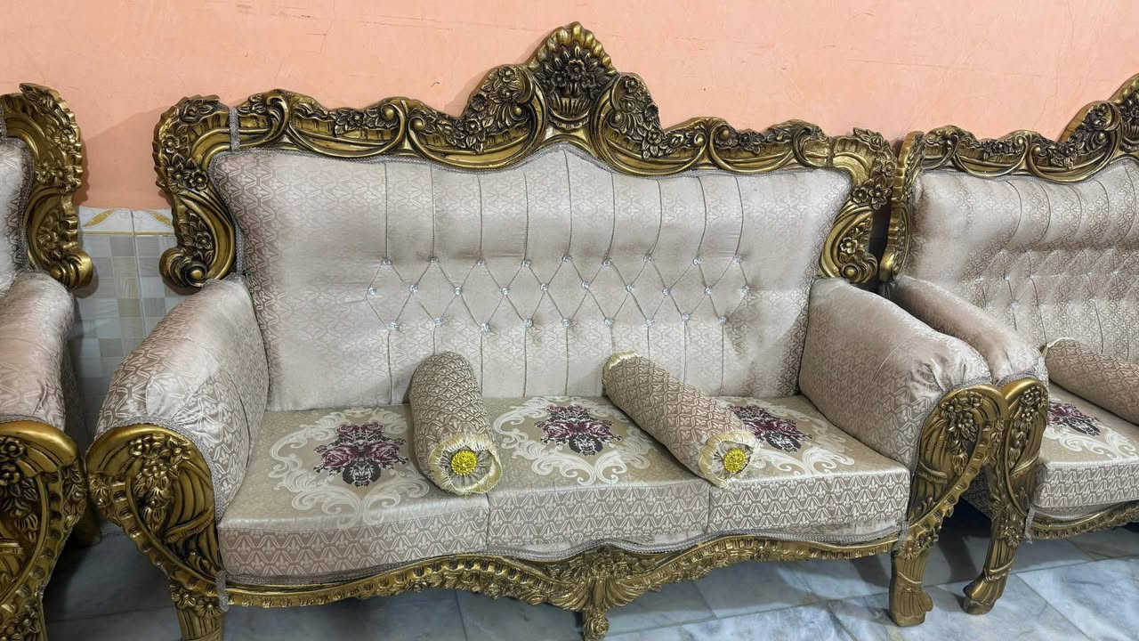 للبيع تخمين ملكي جديد مع طبلات


**إذا كنت صاحب هذا الإعلان وتريد حذفه لأي سبب، رجاءا أرسل رسالة إلى الدعم الفني**