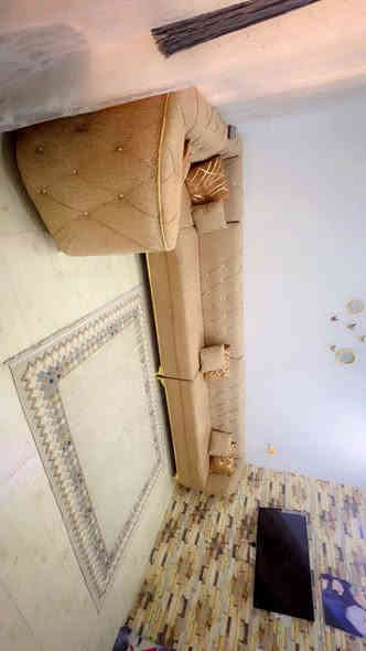 ديوان اخو جديد نظيف جدا بسعر مناسب ***********
