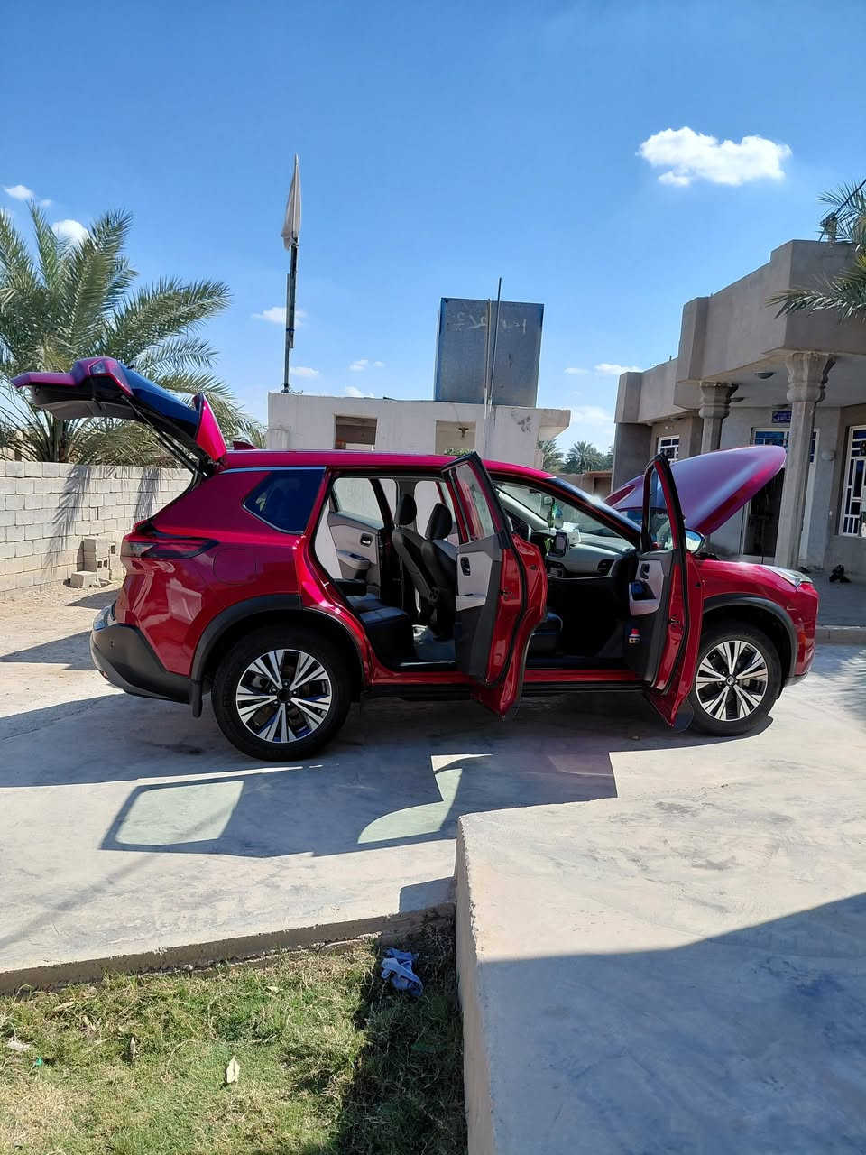 اني سلام عليكم للبيع نيسان روج موديل 21 محرك 2500تنفس طبيعي ماشي 60 الف بغداد بسمي تحويل مباشر سياره مكفوله كفاله عامه تخم تاير جديد محرك كير تبريد كله بلادي شركه مواصفات SV. معروفه بصمه تحكمات سترين فول ماعد فتحه 
سياره حادثه نسبت امطار فقط مابيه اي نقص سعر 175 وبيه مجال ولعلم سعر فوك هذا وسوك بيه شكال مكان سياره ديالى كنعان 
***********
