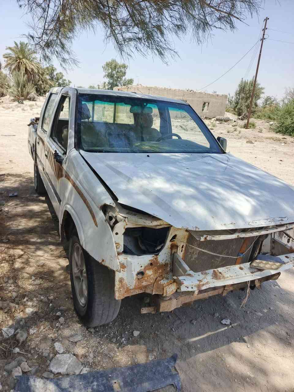 السلام عليكم سياره كنوه صيني للبيع
مكينه ما مفتوحه لا تبخير ولا تنقيص كير نضيف جاهزه نقص باتي بس 
سعر ٩٥٠ 
***********
خاص متواجد

