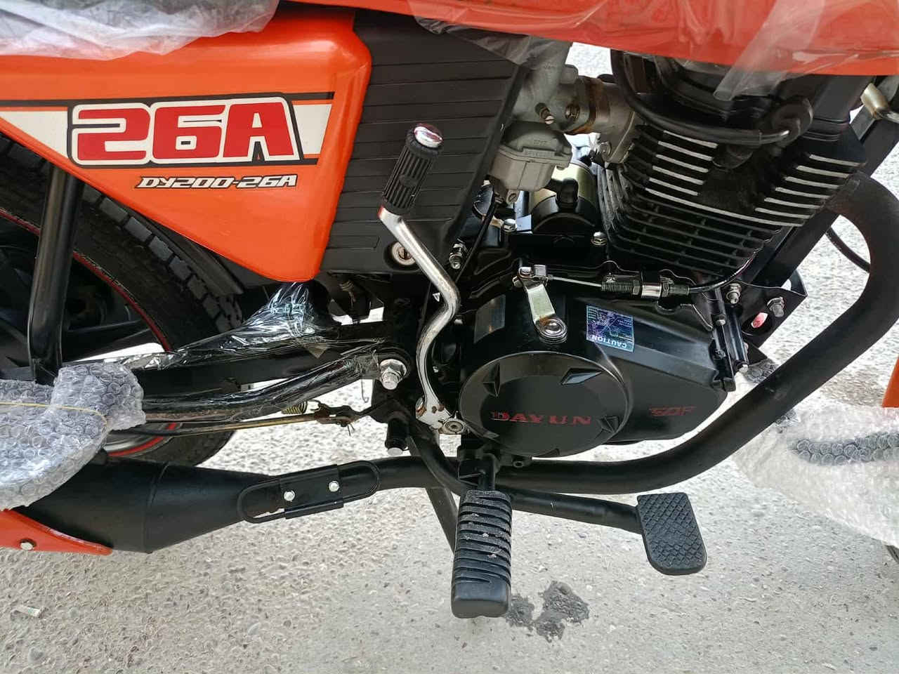 دايون مديل 2022 مكينه 200 دراجه  كامله من كلشي من كهربائيات من محرك بجيس مكفوله من كلشي اي نقص مابيهه فول اوراق اصوليه بسمي سعر مليون 450 وبيها مجال كربلاء السواده ***********
