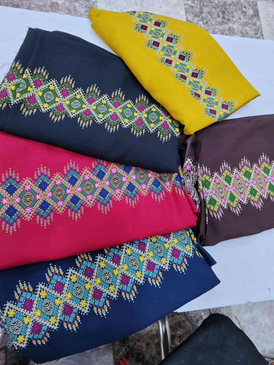 جمله....  مفرد.  بالقطع
   بسم الله وعلى بركة الله بدئنا موسم الصيفي           
         
💥  كشمير ايطالي الصلي الشمالي💥. 
                  سعر المتر 3 بلاش
              💥سعر القطعه 7500فقط 💥
             
       🚛    خدمت توصيل 5 جميع المحافضات 🚖
👗 العنوان كركوك/ القادسية شارع ابو وليد للطلب او

 للاستفسار مراسلة الصفحة او الاتصال بالرقم
 ***********.واتساب  يوجد🚖🚕  خدمت 🚁توصيل للطلبات كركوك وجميع المحافضات🚁🚁🚁🚁 تابعونا ليصلكم كل جديد من اقمشة عماد للسيدات
