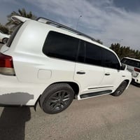 لكزس ٢٠٠٨ • ماشيه ٣٣٥٠٠٠ • رقم اربيل