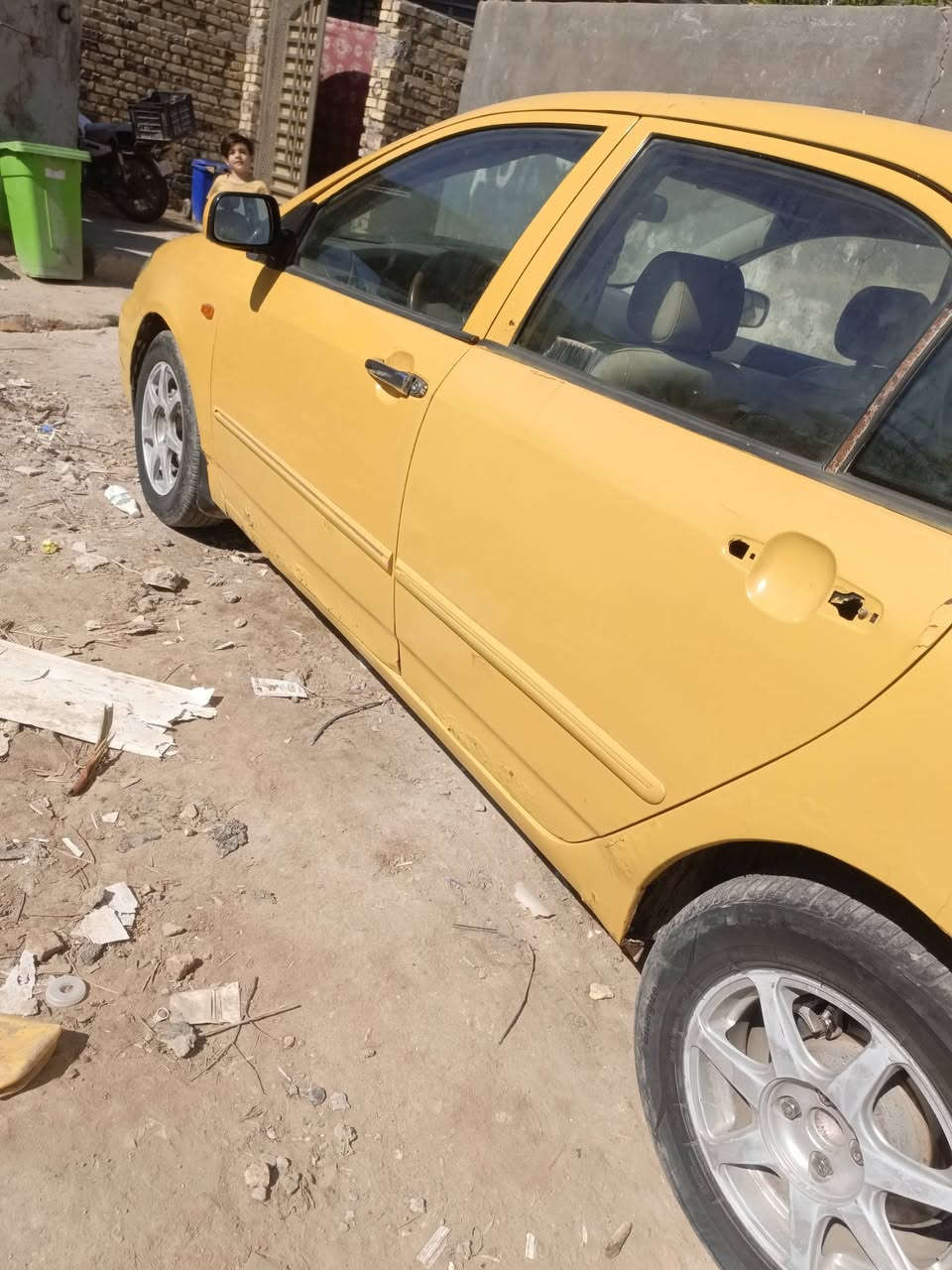 سلام عليكم  سياره للبيع بي وا يدي
سياره جهازه كير ومكينه مكفول  رقم بغداد انكليزي 
مداور ثاني يوم سنويه بسمي سنويه 2027 تسقط السعر 31
مكان سياره بابل  وكلشي موضح بلصوره  هيه وغارمات مصفره مو شراي ليخابر 
للتواصل عله هذا رقم 
***********
