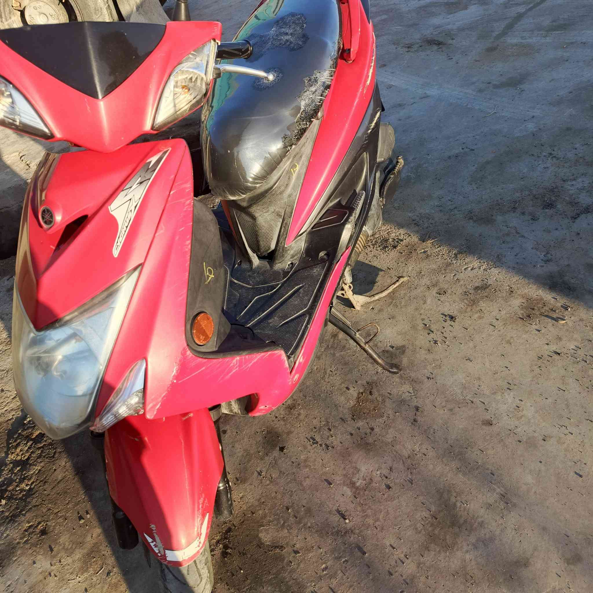 سكنس فحل LED الدراجه كفالة عامه  ياباني اصل ستان حساس دراجه كامله مكمله شوفة عينكم للأستفسار ‏‪***********‬‏
(سعرها 12)
