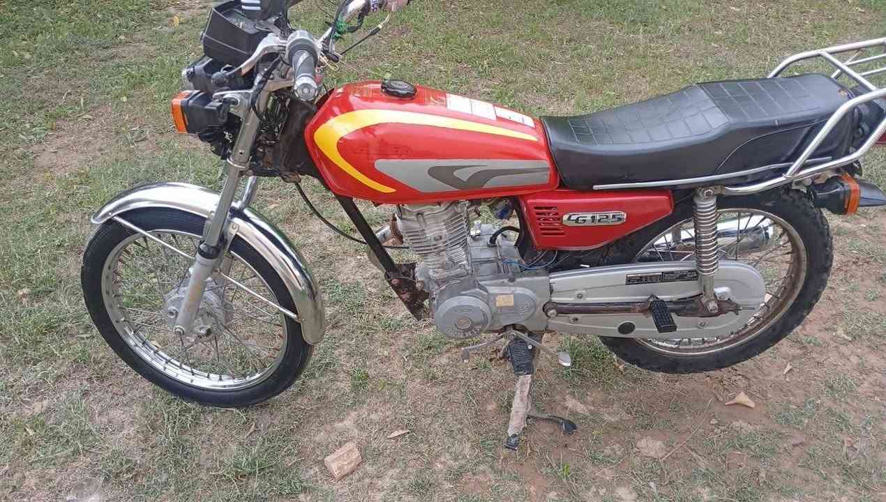 دراجه ارشا
موديل 15
اوراق 5 اصولي 
للبيع

كامله من كلشي 
مابيهه أي نقص 
مامفتوحه 
فقط ولفات 
واتساب 
***********
