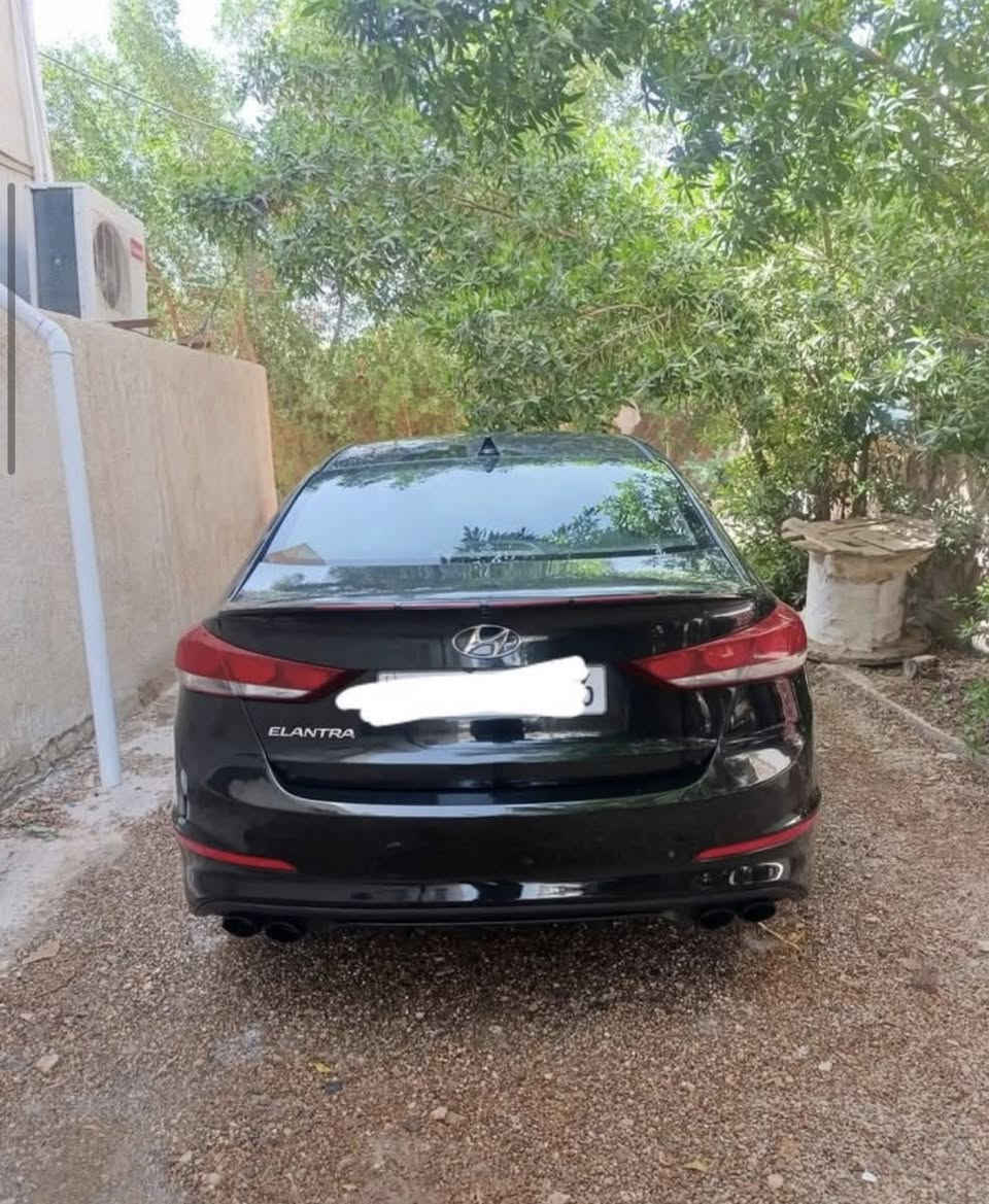 سلام عليكم
النترا 2017
رقم اربيل جديد
سنوية 2030
فول عدى فتحه
سياره فقط بنيد بدون ايرباك بدون دواخل
جديد جدآ سياره
ليبل واحد سياره حته بنيد فقط مصبوغ
بيه سونار بالصوره
سعر 116 ورقه وبيه مجال هم
مكاني بغداد
جاهزه كير محرك حداده
محرك 2000 دوش
تبريد ثلج
للاستفسار ***********
