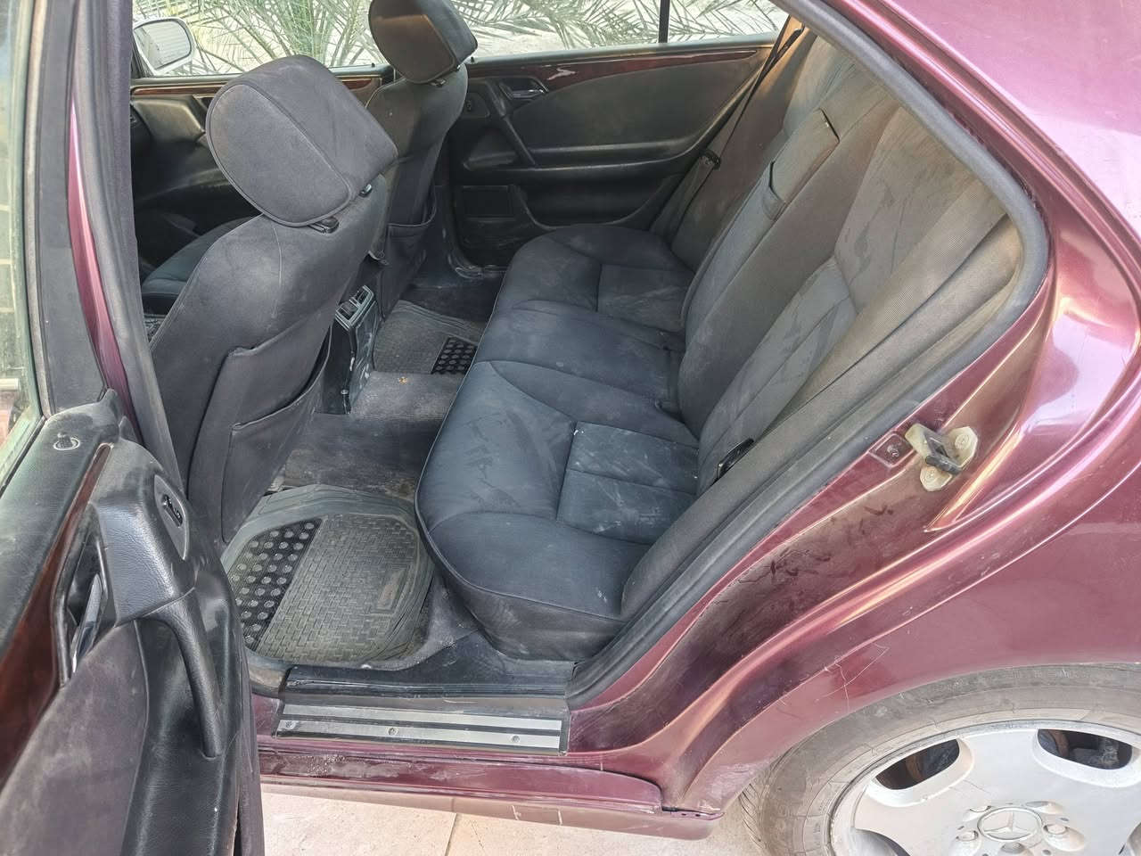 سلام عليكم للبيع سيارة بأسمي سنويه ل٢٨ تنتهي سعر 55 وبيها مجال مكانه بصره قضاء المدينه للاستفسار *********** بي واتساب
