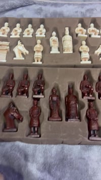 شطرنج التفاصيل داخل الفيديو  واتساب ٠٧٧٧٠١٤٠٠٠٩