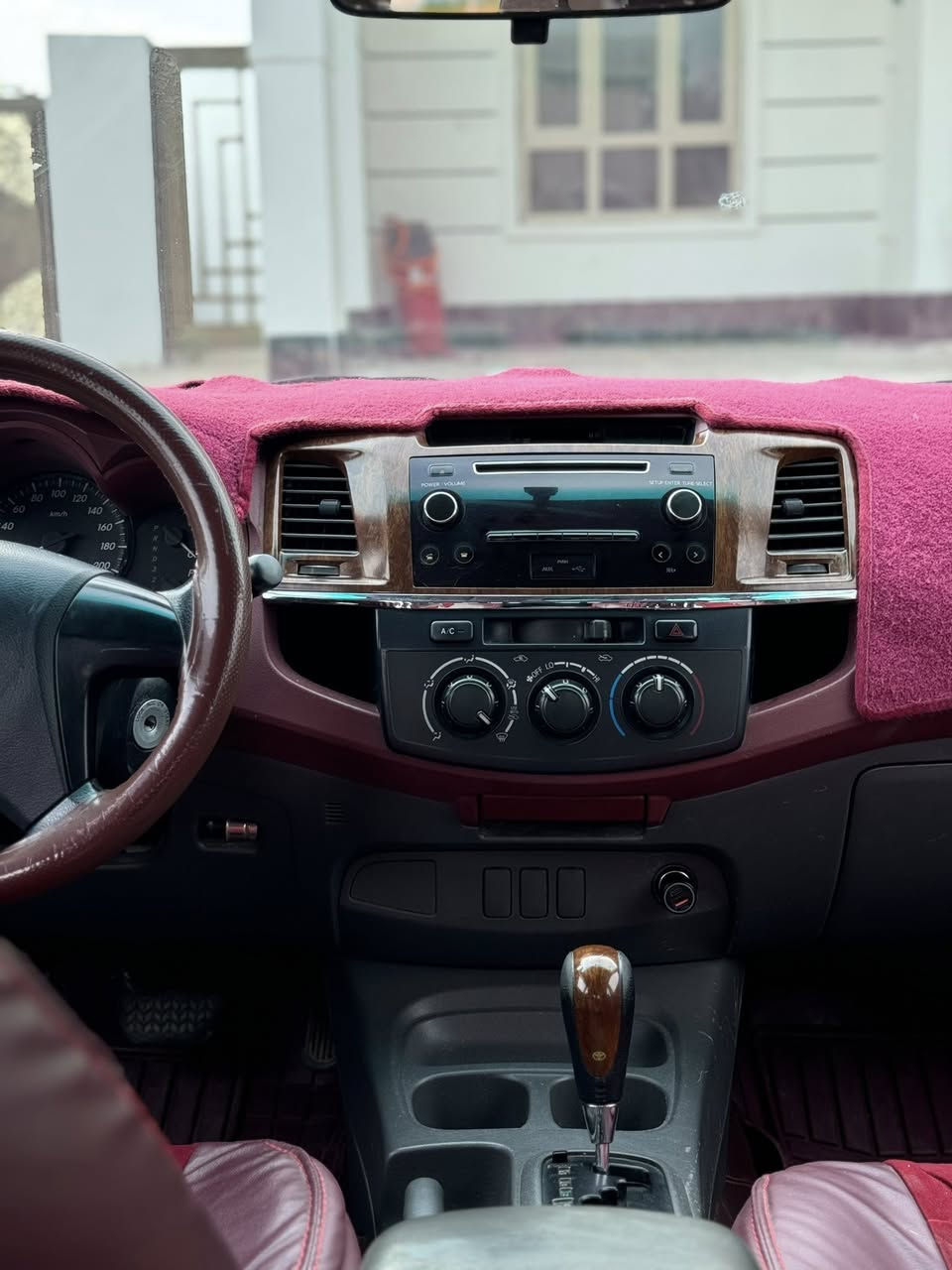 للبيع موديل  2014
وارد عراقي رقم بغداد انگليزي بااسمي تحويل ثاني يوم
موجود سونار وكل تفاصيل

للأستفسار ***********
