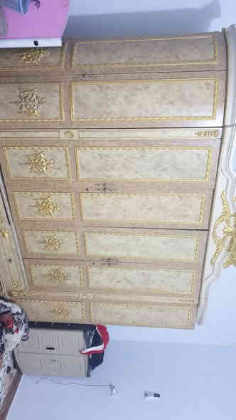 السلام عليكم  وبعد وياه ميز تواليت وزاويه مكان الغرفه بغداد دوره ***********
