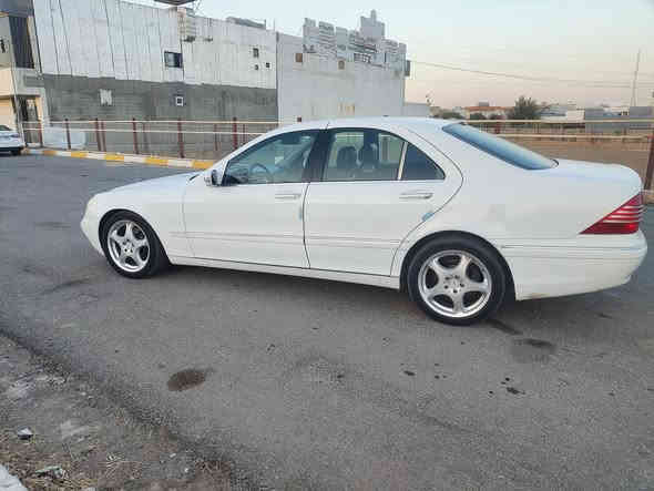 ماسلس S500مۆدیل 2002 سا خ V6 فولە بە س سڵا یت نیە کشن جلد+هتە ر ئا وینە هیتر+شە فت و پە ردە  وە زۆڕ موا سە فاتی تڕ  شە ش پستۆنە هە مو گیا نی بە شە رسعر47گە ڵا
***********
***********
