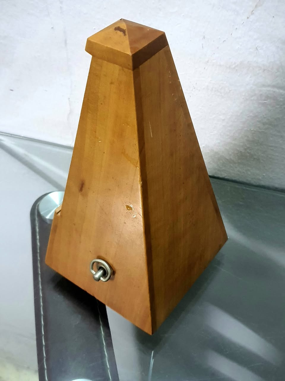 ميترونوم الماني للبيع🎼

السعر 35 الف💵

الموقع موصل الجامعة قرب موصل سبيس مكتب عامر فندر للموسيقى

متوفر توصيل🚗

للتواصل ارقام واتساب

***********

***********
