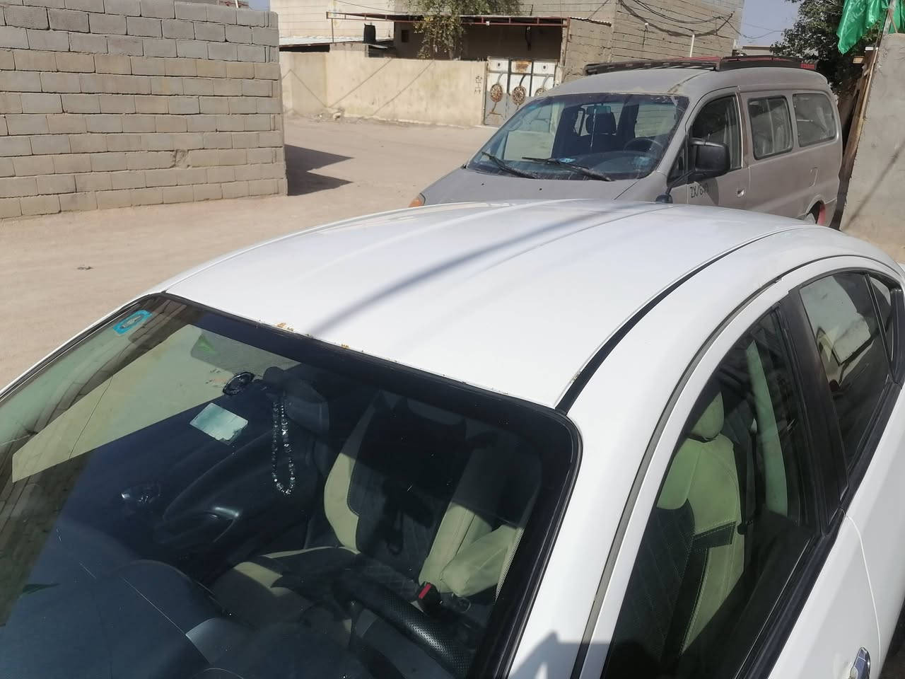 السلام عليكم سياره نيسان ڨيرسا 2019 وارد أمريكي حادثها مدكر الأيمن سياره محرك كير تبريد حداديه خير من الله السياره رايدها 85 السياره بأسمي والسنوية لل 2030 مكاني ابو الخصيب ***********

