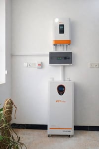 منظومة شمسية • لوح لونجي605واط • بطارية15kW