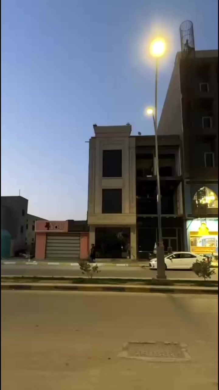 :⸻⭕   بنايه 3 طوابق طابو صرف تجاري …🏠  📍 الموقع : بابل جمعيه مقابل ناي   
المساحه:100م✅ واجه:5م نزال :
20م
📩 للتفاصيل أكثر تواصل خاص ***********  او   *********** زيارة المكتب الخسرويه قرب الشؤؤن  مقابل ثانوية المتنبي  ♻️ #موقع_مميز_جدا 🏢 #عقار #عقارات_العراق #ترند #اكسبلور
