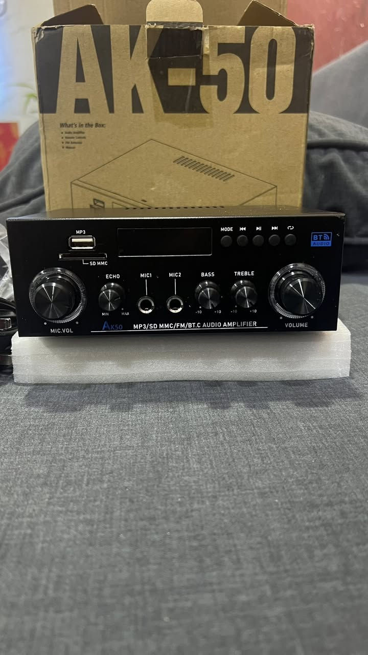 السلام عليكم امبافير كسر كارتون AK-50
+كهرباء 220 ويشتغل 12V اوكس بلوتوث و مدخل ام بي ثري +مايكات مخرجين و اربع مخارج 

امبافير سعره 55واصل 

سماعات فكتوريه كل تك 120واط السعر 75الف


**إذا كنت صاحب هذا الإعلان وتريد حذفه لأي سبب، رجاءا أرسل رسالة إلى الدعم الفني**