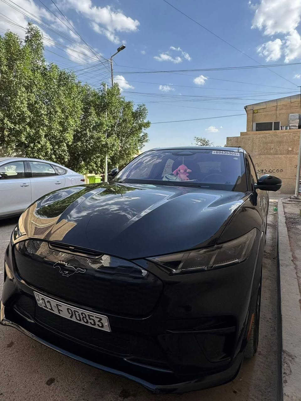 السلام عليكم للبيع موستنك ماك اي 2024 فئة gt أعلى فئه من المميزات بالعراق هيج موديل وهيج نظافه سياره جديده بمعنى الكلمه سعر 57  وبيها مجال بسيط عنوان كركوك *********** محتاج ولله أخوكم مهيمن لديكم لاخوفاً عليكم
