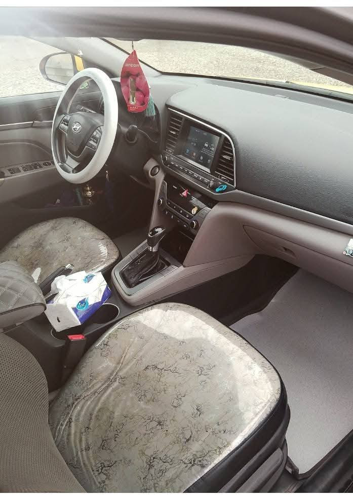 النترا ١٧ فووول عدا الفتحه  سيارة جاهزة من كلشي  ضررها موجود سيارة كير محرك صدر كفاله باسمي رقم بغداد دولي هزة جديده سنويه لغاية ٢٨ برغي ماناقصها مصفرى من كلشي السعر ١٢٤ وبيها مجال للشراي
للاستفسار أكثر *********** سيارة بديالى
