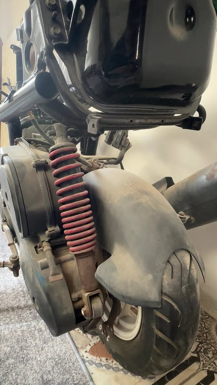 السلام عليكم ماكس عدله مفصخه  بيه مكينه رمبه مشتغله سبوع فقط ملاحضه مكينه رمبه مكلف بنشر هـ/***********
