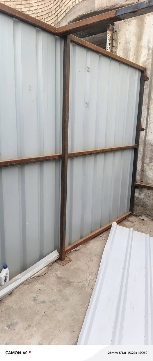 للبيع،***********
