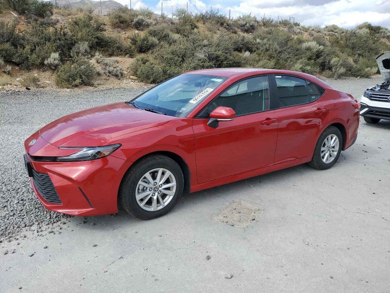 سلام عليكم كامري مديل 25
موجوده بلميناه ام قصر معاملته كامله بدون كمرك لان فلوس كمرك ماعندي ادفع 
سعره 190 
علمأ صارت عليه 200
 متوازي علبيع 
***********
