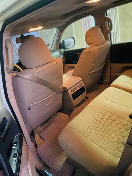 تحيه طيبه :::للبيع لاندكروز  موديل 2015مكفوله كفاله عامه رقم بغداد بأسمي تحويل ثاني يوم 

♦️ مكفولة كفالة عامة     بيه ملاحظات بسيطه 
الدعاميه مبدله والبنيد بي رصعتين فقط ♦️
‏‎محرك كير بشرط مامفتوح ♦️
‏‎سيارة حيل نظيفة كلشي على البلاد 

♦️نظافه ١٠٠٪؜ كامل بدون نقص و مصرف 

♦️سياره مال بيت 

العنوان بغداد مدينه الصدر

سعر المطلوب 435  مجال بسيط 

الاتصال ***********
