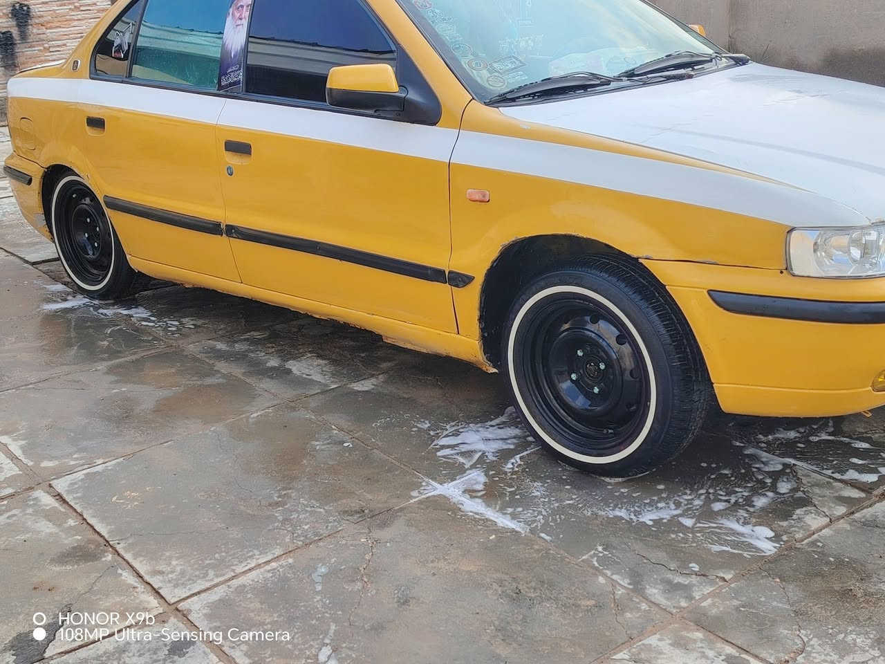 السلام عليكم ورحمة الله سياره سمند ناطق سياره معمره كله جديد سياره بيه جاملغ أمامي بجهت السايق مبدل سياره حلوه ونضيفه سياره حداديه جديده وفرام ممه وتخم تاير ع تخم ويل دعاميه جديده كير مكفول والمكينه رقمي *********** من رحصت الادمن موديل 2013
