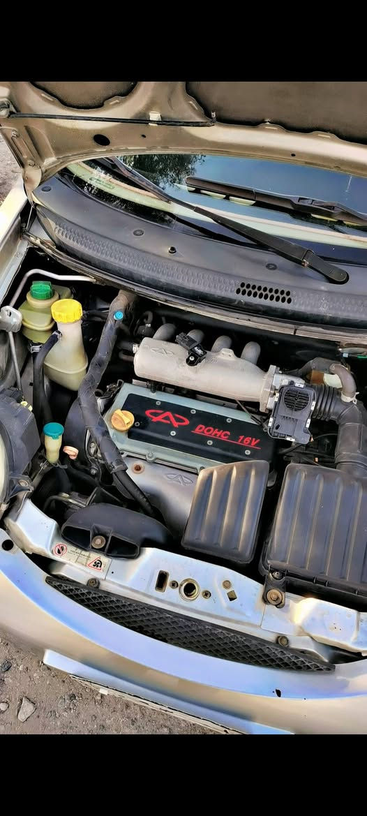 كيوكيو موديل  ٢٠١٢  للبيع
السياره نضيفه كلش وخير من الله
السياره مكفوله من مكينه وكير كلش نضيفه بس بيها طخات بسيطه
دوشمه جديده قبل شكم يوم شديتها
باتري جديد  تخم تاير جديد  ويل كب
مسويلها ادامه كامله خير من الله
السياره ب اسمي والتحويل ثاني يوم
مكان السياره شارع فلسطين
سعر السياره  ٣٥ ورقه وبيها مجال بسيط
***********
