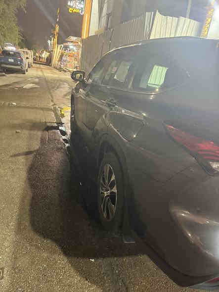 السلام وعليكم للبيع تيوتا هايلندر خليجي لمتد وكالة عبد الطيف 2023هايبرد 
السعر  وبيها مجال 35000$

للتواصل ***********
