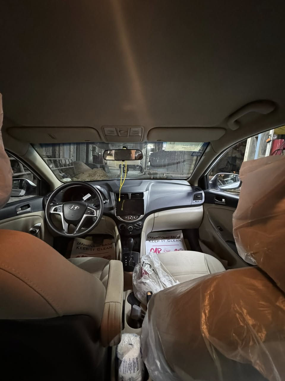 اكسنت 2015
وارد خليجي 
شاشة كار بلي 
تحكم ستيرن 
محرك 1600
ماشيه91 
بصمه فتح وغلق وفتح صندوق 
بارد جاملغ ايمن وصبغ ربع 
بارد باب خلفي ونص صبغ 
مكينه وگير فول نضافه 
صدر مابي اي نقص
100$
***********
