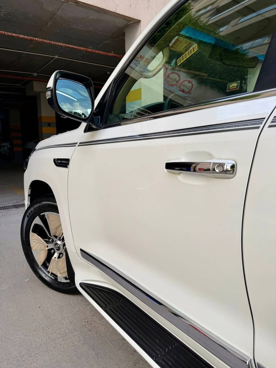 ‏Land cruiser GXR  2021     V6  72,000km
‏Grand turing

لاندكروزر ٢٠٢١  GXR

‎ملاحظە : الاخوان رجائن بس بیع نقد بدون مراوس📌

أخت زيرو بل كارتون 📦📦

‏‎لاندکروزر 2021 ساز

‏‎💎محرک 6 سلندر 

‏‎⌛️ماشي 72,000 ألف

‏‎💎 بسمطين  +سماعة بيلادي +فرشات بيلادي مجوود 

‏‎💎 مكفولة كفالة عامة من الدعامية إلى الدعامية

‏‎ 💎 بدون صبخ .بدون بارد  ،بدون رصعات ،بدون حتى شخط

‏‎دعاميات هم بدون صبغ ،رمل مابي ،لحية بدون صبخ ..بقية كلها بشرط

‏‎🧬فول فول مواصفات

‏‎شاشة كبير لمس 5كاميرا حاسة رادارات

‏‎كاميرات 3 شاشات سيلاد فتحة سقف 

‏‎كشن جلد كشن كاراباي شحن موبایل  8 اريباك تبريد مركزية

‏‎بصمة تشغيل عن بعد باب جاك سلاجة ليد زينون 

‏‎تحكمات ستيرن دبل فوليوم فورويل هوك

‏‎سيارة بها 2 بصمة من شركة جديد جدأ 

‏‎سيـارة عل نظافتها احسبها صفر زيرو

💎 تخم تاير دنلوب الاصلي

‏‎ 💎محرك كير بشرط مامفتوح

‏‎سيارة حيل نظيفة كلشي عل بلاد لوك

‏‎سنوية زنكة كلشي جديد مدفوع لـ2029

‏‎باسمي السنوية بشرط تحويل و خرامة 

‏‎سيارة مابيـها دينار مصرف كامل من كل نواحي

‏‎♻️نفسي يوم /تحويل و وكالة حاظر 

‏‎📍مكانك /داخل سليماني

‏سعر ماله ٤٠٠ ورقه 

‏‎☎️موبايل *********** وتساب
