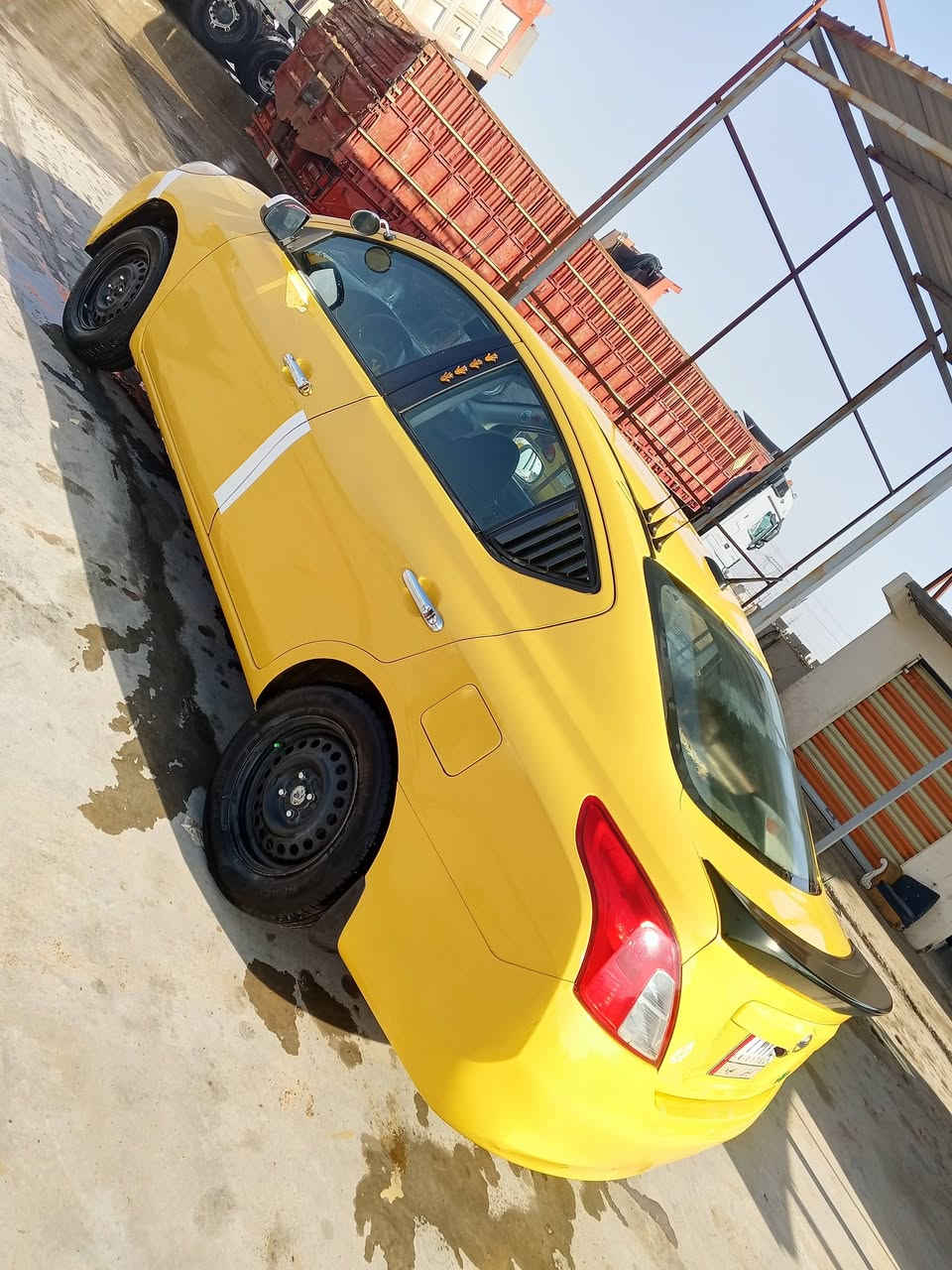 نيسان فيرسا موديل 12 سياره خير من الله كير مكينه تبريد كهربايات كلها شغاله ضربتها جوملغ امامي بدون دواخل  وارد امريكي رقم ديالى سياره تحويل مباشر سنويه صاقطه 2 سنه للبيع او مراوس مكاني ديالى بعقوبه سعر 78 وبيها مجال رقمي ***********
