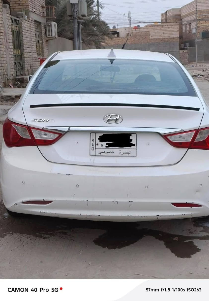 سوناتا وارد كوري موديل 2012
مكينه 2000 
سياره جاهزه مابيه اي نقص مكينه وكير صورت الفحص موجوده 
السعر 95
اتصال ***********
