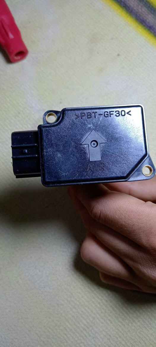 السلام عليكم غراض متسيبوشي موديل 2010 مجاول العدد4 مع حساس شوته للنتصال عل الرقم ***********
