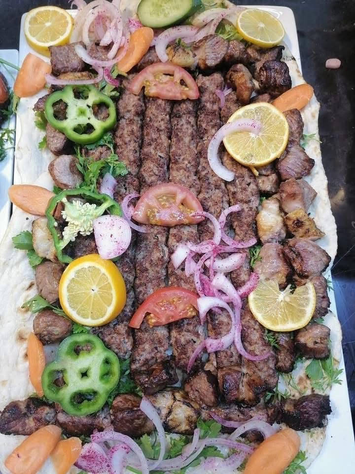 لحوم ومشويات الزيتونة تقدم لكم اجود وافضل الحوم 🥩العراقيه الطازجة 🍡والمشويات الي مراح تشبع منها
والكبة بأنواعها يم الزيتونه كلشي تلكونه
 اطلب ولا تحتار 😍🥩🍡
لحومنا عراقية امانة الله 100/100
العنون: 📍كمب ساره قرب ماركت البتول 
📍عمارة زحلة سابقآ
التوصيل مجانآ :***********
            *********** اهلان وسهلان بجميع
