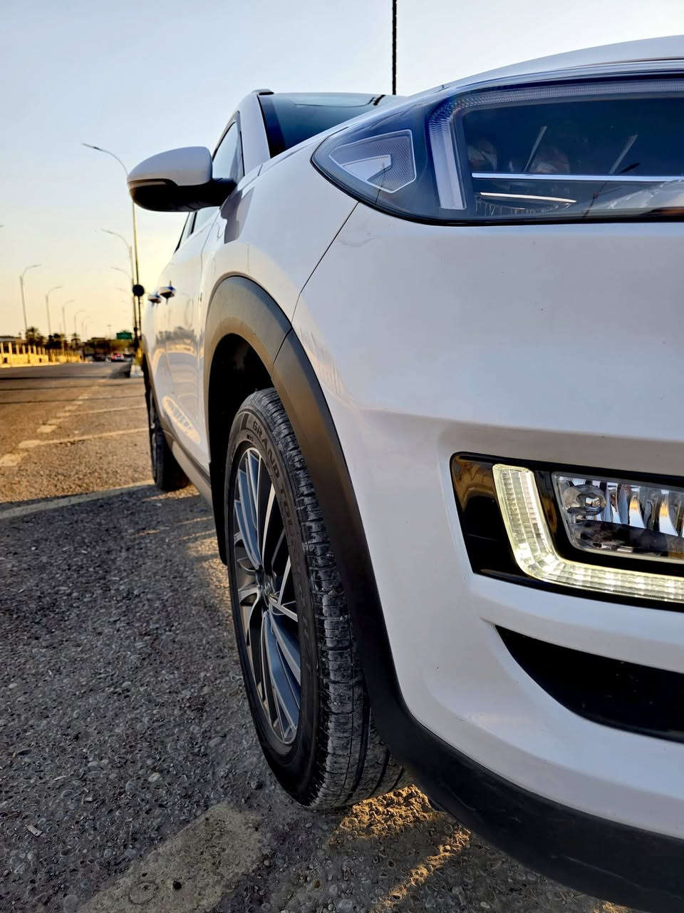 توسان 2021 خليجي جديده
عداد ٧٠ حقيقي قابل للزياده استخدام البيت فقط
 السياره مكفولة وجديده على وظع الشركة برغي مامبدل ولا ممفتوح بيها
السيارة فول ١/١ عدا البانوراما
مكينه 2000 Douch 
لايت 5 عدسات  
اريل نفكيشن 
بصمه تشغيل عن بعد
بصمه بالابواب الاماميه
شاحن واير ليس
تحكمات ستيرن
تبريد قطعتين 
نظام ترحيب بالسياره عن قرب
ويل كب الكبير 
شاشة اصلية ابل كار بلي  
ثلاث انظمه قياده
نظام تشخيص العطل
يدات نيكل 
كشنات الاماميه كهرباء
لدات باليدات
لدات بل مري ترحيب
 لدات أماميه لايت عدسات زنون  
مري شفط
اشاير بالمري 
شاشة كامرة دوارة 
حساس امامي 
حساس خلفي
السيارة مدوشمة ارظيه جلد وكشنات يم كماليات سبايدر 
رقم بغداد انكليزي بأسمي تحويل ثاني يوم
السعر 210$ ورقه بي مجال كلش كلش قليل حك الجية
اي اسفستار اتصل على ***********
