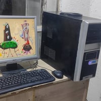 PC للبيع هارد 320 حاسبه اصليه وكامله تفيد للدراسه والعاب  الخفيفه   ال...