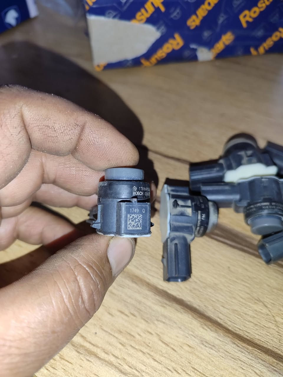 السلام عليكم ورحمه الله وبركاته تتوفر قطع غيار السيارات الامريكي  البصره صناعية حمدان جملون c4
***********
***********
