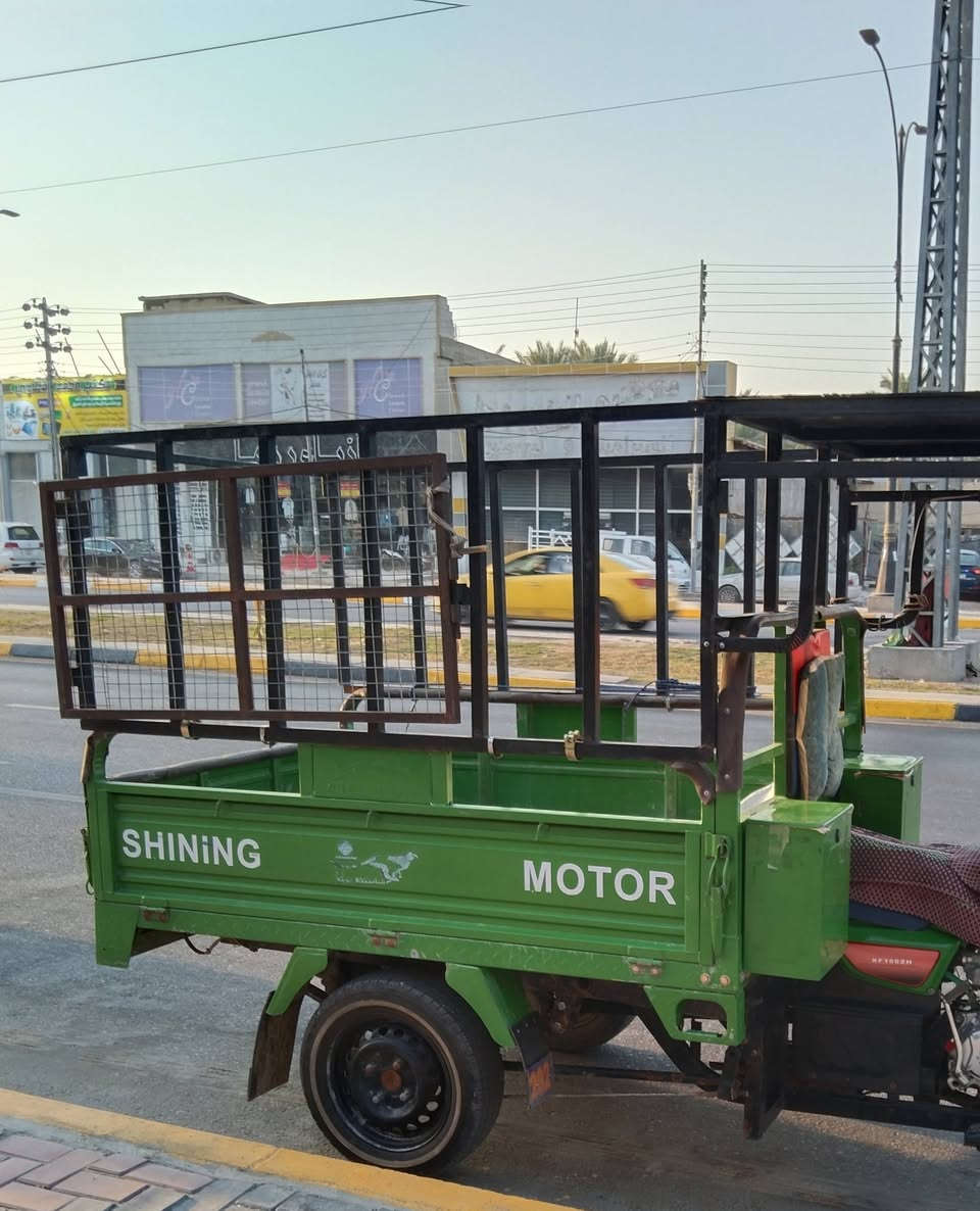 ستوتة للبيع  سنوية ورقم مديل 23
 وبيها محرك جديد مديل 26 مكفولة من الالف للياء ستوتة نضيفة وجاهزة  من كلشي وتحويل ثاني يوم ومكاني كربلاء شارع عگد بني تميم والسعر ع الخاص او الاتصال ع الرقم  ***********
