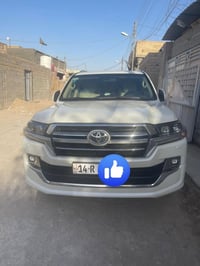 لاندكروز 2019 خليجي ‏ ‏كراند  محرك حجم V8 4600 سلايت وبصمه وتشغيل عن ب...