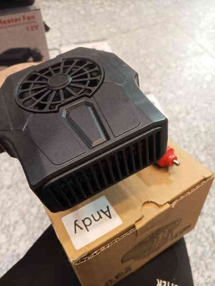 عرض خاص هيتر ضباب جام الأصلي يتوفر لدى كماليات رسول للسيارات العنوان القطاع 30شارع المدارس قرب مرطبات الربيع السعر 10رقم هاتف ***********يوجد توصيل
