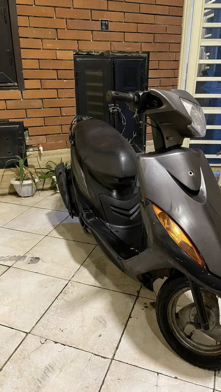 السلام وعليكم ماكس عدله كامله مكمله مكينه ناعمه خير من الله شلعه معدل لا صوت ولا نضوح ولا تبخير 
كهربائيات شلع شغالات 
يرادله باتري بس اطيه الك انته اشد 
نقصه بريك امامي فقط
سكنات اشاير لايت عالي ناصي بك لايت سلف دشبول كله شغال
مكاني الدوره البوعيثه 
***********
 سعره 475 وبيه مجال لشراي
