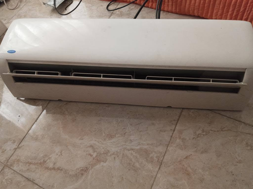 السلام عليكم سبلت 2طن مال بيت شرط الفحص ثلج 🥶 انفيرتر اقتصادي اقره اللوحه ماته ياخذ 3انبير جديد 2025 استعمال بصيط السعر
 550 الف اوبي مجال الدوره ابودشير ***********
