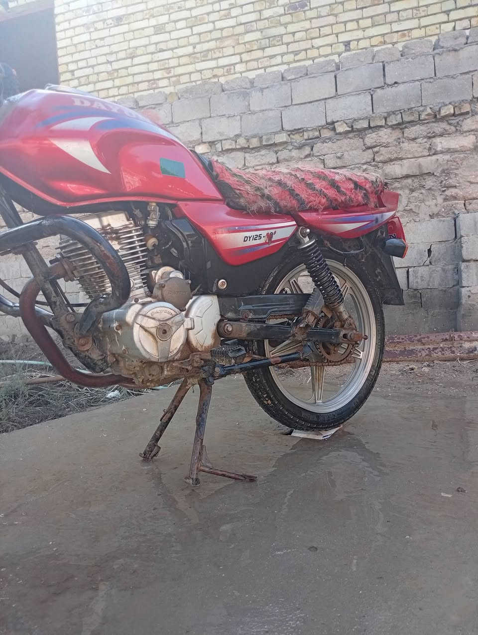 دراجة دايون موديل 2018 لو 2019 اوراق + شغالة ونظيفة اشتريت سيارة وعفتها بالبيت دراجه جاهزة بس يرادلها شويه ترتيب سعر 450 الف وبيها مجال مكاني بابل ابي غرق اليوسفية
